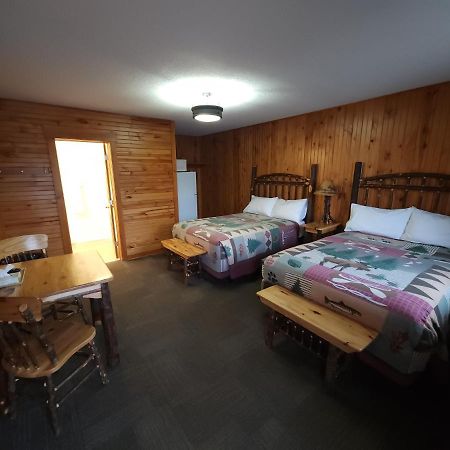 Outdoorsman Motel Wawa Eksteriør billede